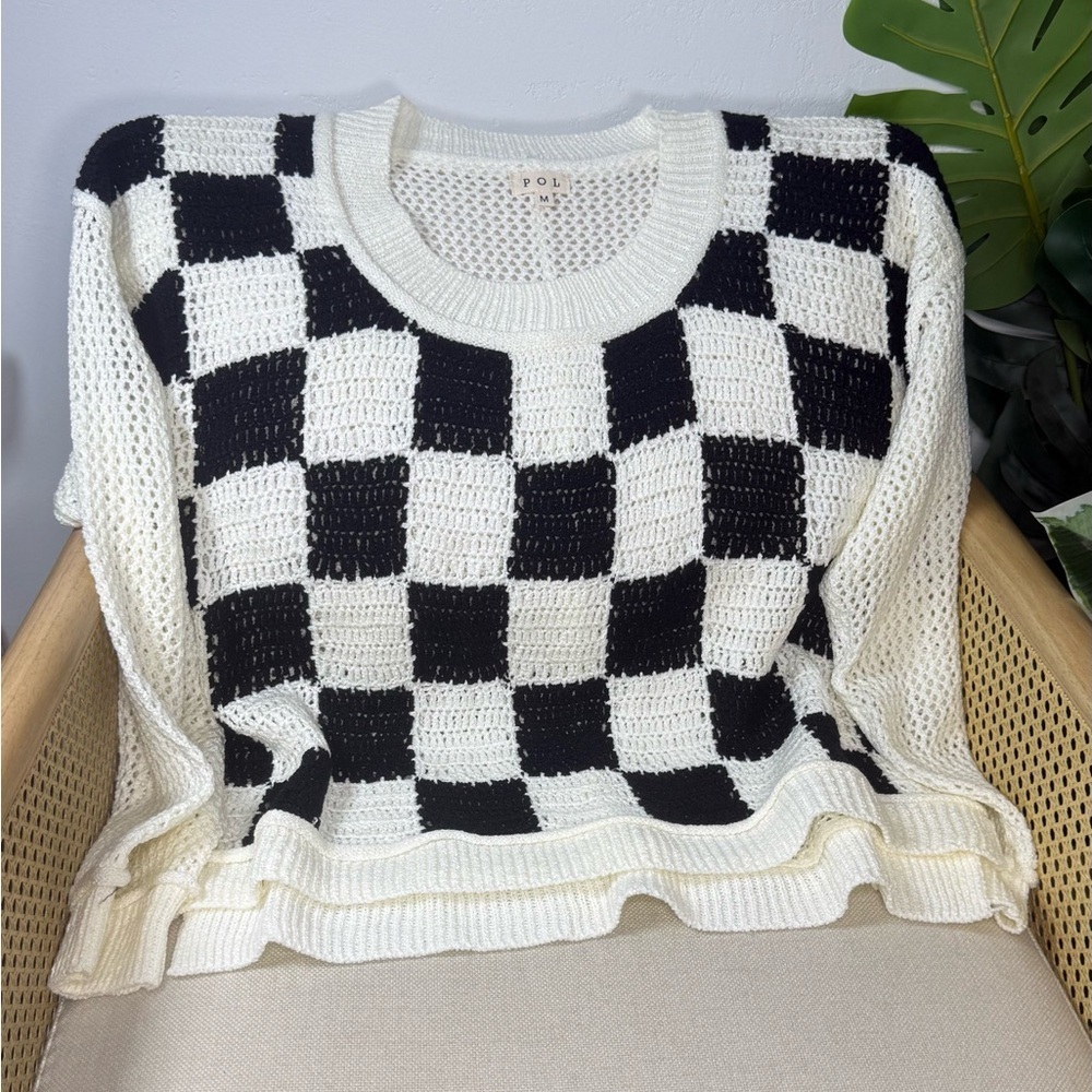 POL (Boutique Brand) Checkered Knit Sweater Size medium